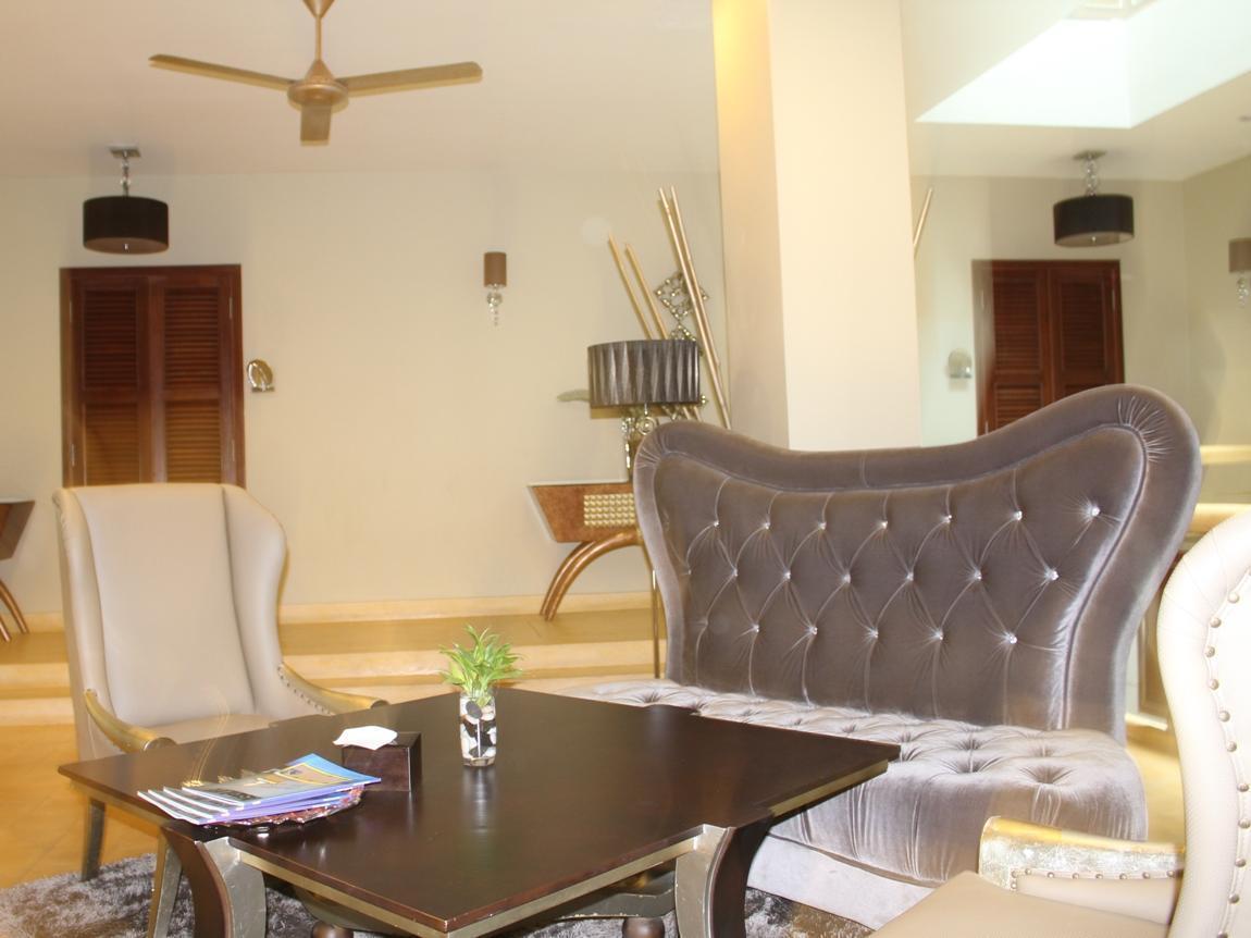 Riverview Cambodia Boutique Hotel Пном Пен Екстериор снимка