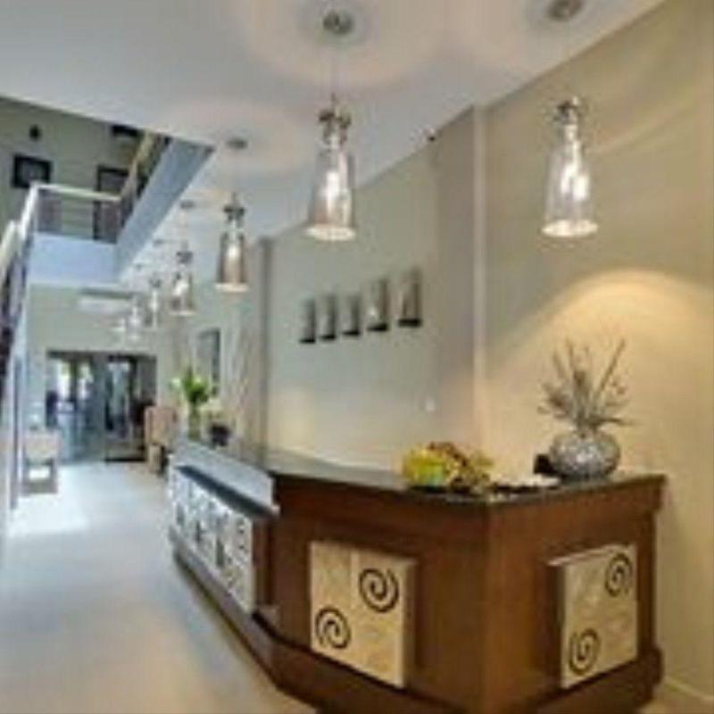 Riverview Cambodia Boutique Hotel Пном Пен Екстериор снимка
